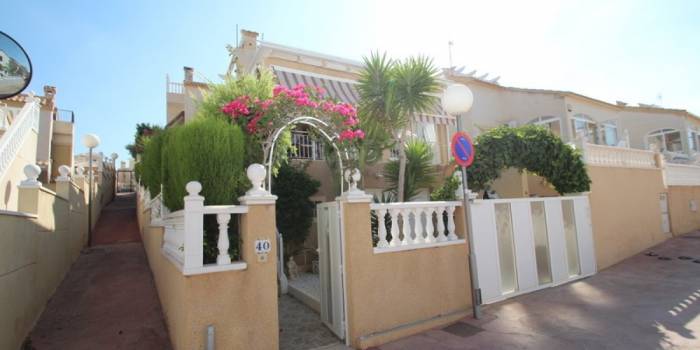 Villa - Resale - Torrevieja - Los altos