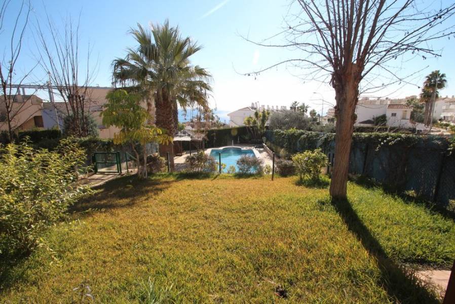 Resale - Townhouse - Orihuela Costa - Campoamor