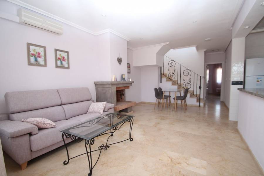 Resale - Townhouse - Orihuela Costa - Villamartin