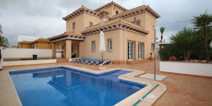 Villa - Resale - Orihuela Costa - Cabo Roig