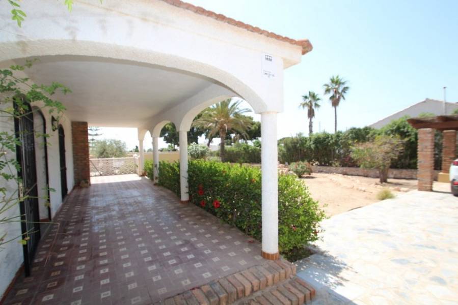 Resale - Villa - Orihuela Costa - Lomas de Cabo Roig