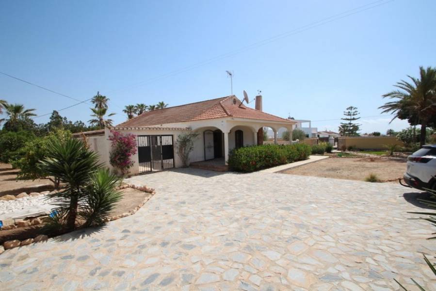 Resale - Villa - Orihuela Costa - Lomas de Cabo Roig