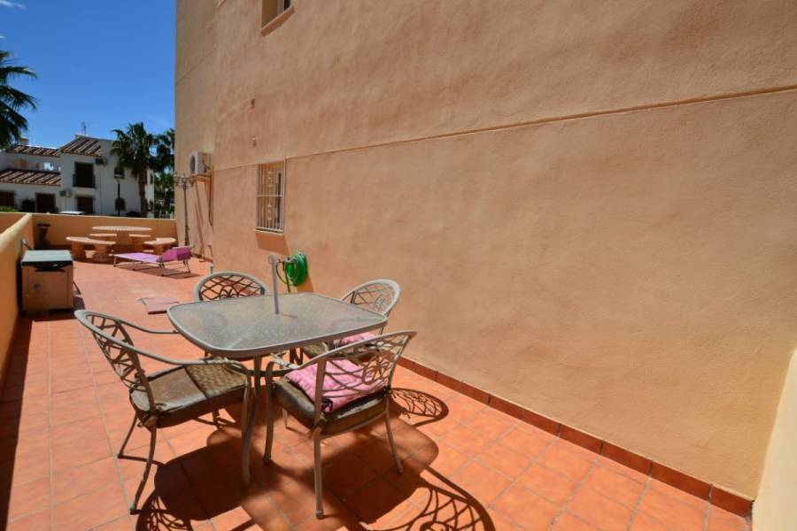 Resale - Apartment - Orihuela Costa - Playa Flamenca