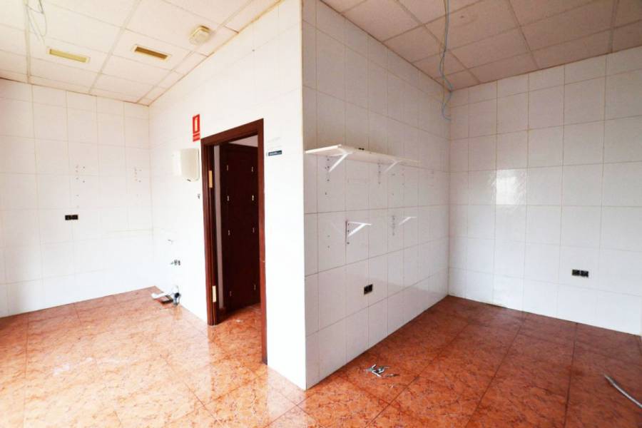 Long Term Rental - Commercial Unit - Orihuela Costa - Los Altos