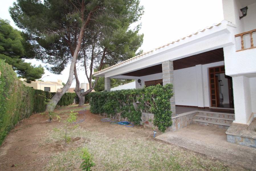 Resale - Villa - Orihuela Costa - Campoamor