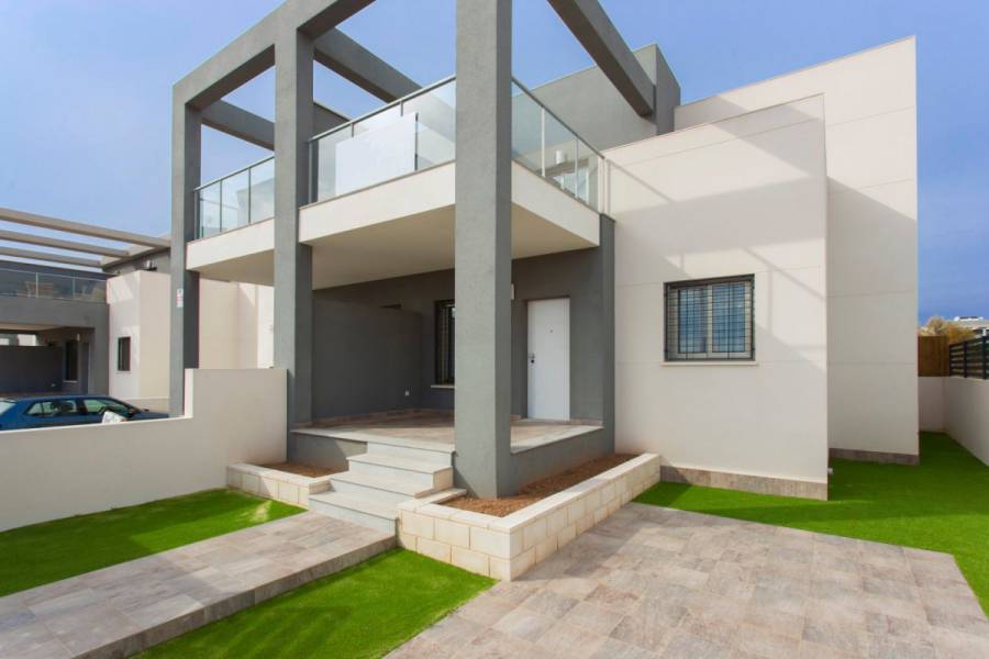 Nueva construcción  - Chalet - Torrevieja - Aguas nuevas 1