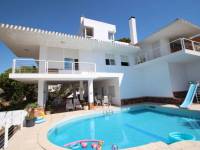 Resale - Villa - Orihuela Costa - Campoamor