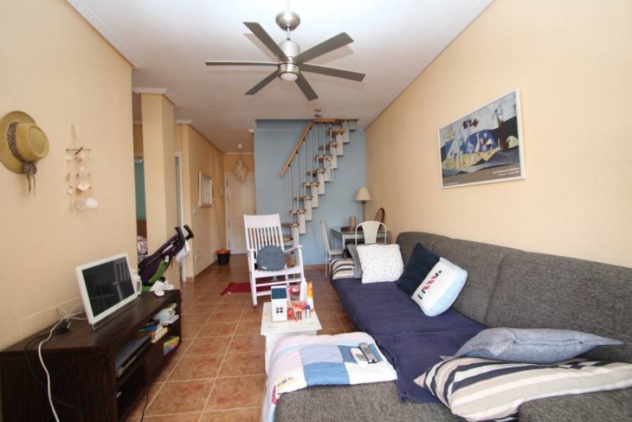 Resale - Apartment - Orihuela Costa - Campoamor