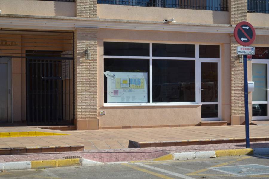 Long Term Rental - Commercial Unit - Orihuela Costa - La Regia