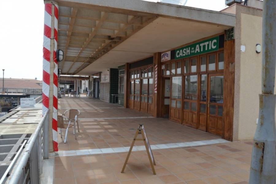 Resale - Commercial Unit - Orihuela Costa - Playa Flamenca