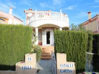 Resale - Villa - Torrevieja - Los altos