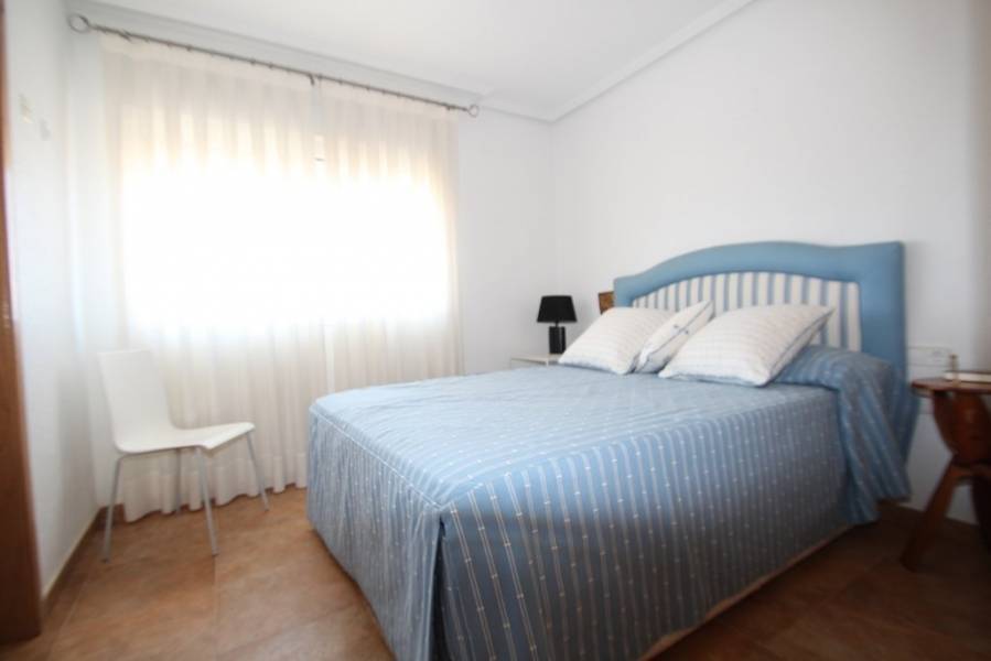 Resale - Apartment - Pilar de la Horadada - Mil palmeras