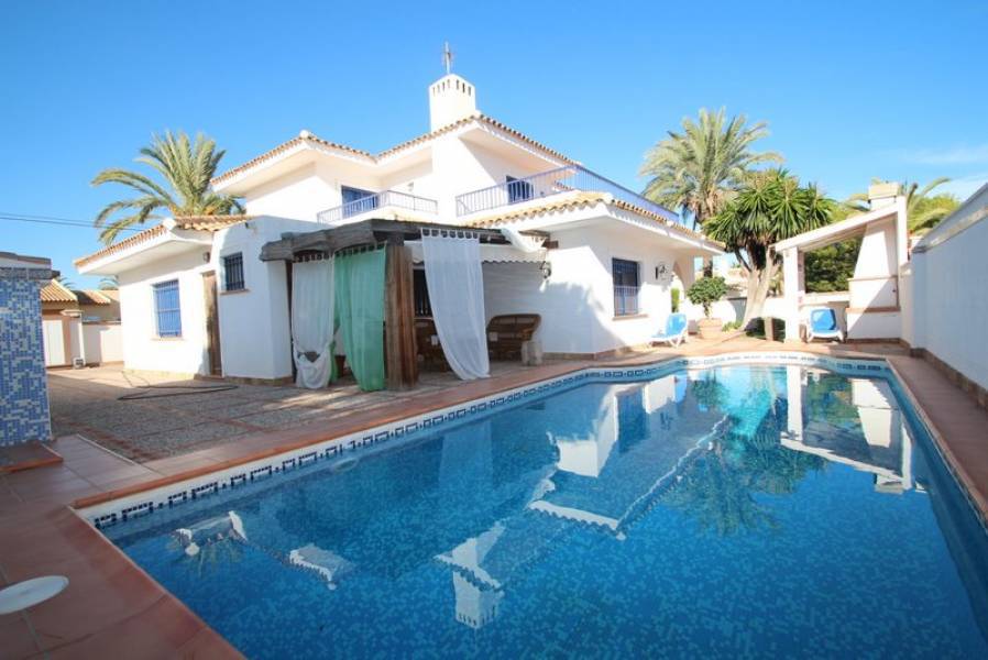 Resale - Villa - Orihuela Costa - Cabo Roig