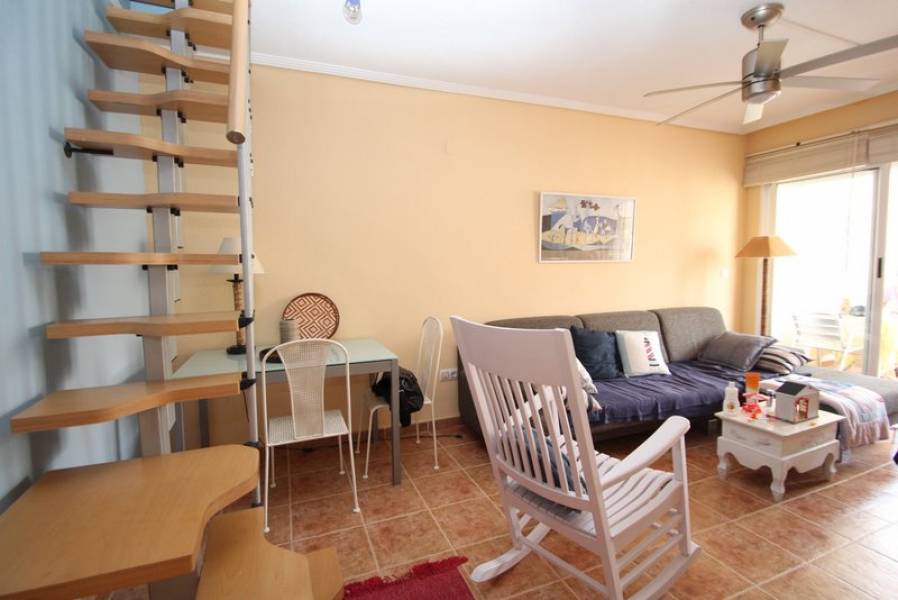 Resale - Apartment - Orihuela Costa - Campoamor