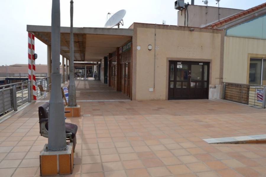 Resale - Commercial Unit - Orihuela Costa - Playa Flamenca