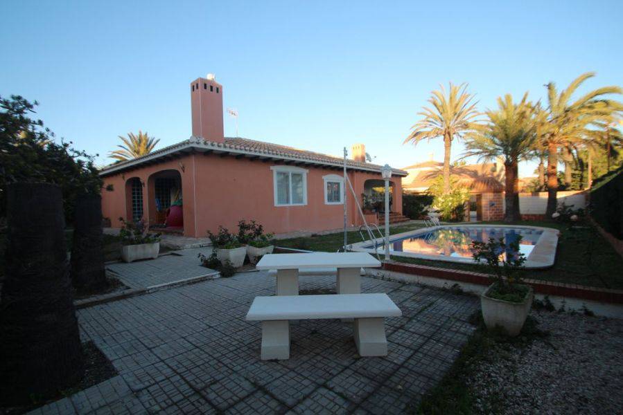 Resale - Villa - Orihuela Costa - Cabo Roig