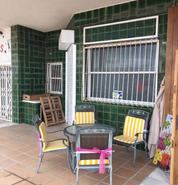 Resale - Commercial Unit - Orihuela Costa - Playa Flamenca