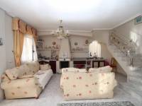 Resale - Villa - Torrevieja - Los altos