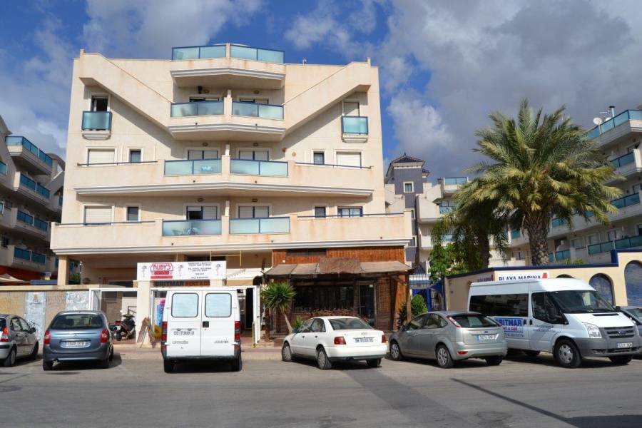 Long Term Rental - Commercial Unit - Orihuela Costa - Cabo Roig