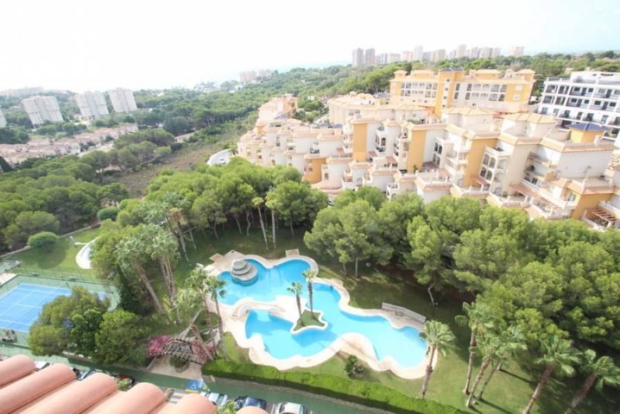 Resale - Apartment - Orihuela Costa - Campoamor