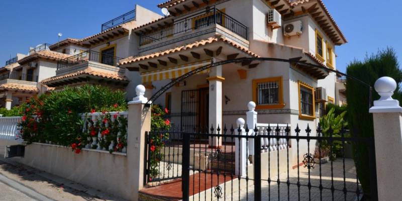 Chalet - Reventa - Orihuela Costa - La Regia