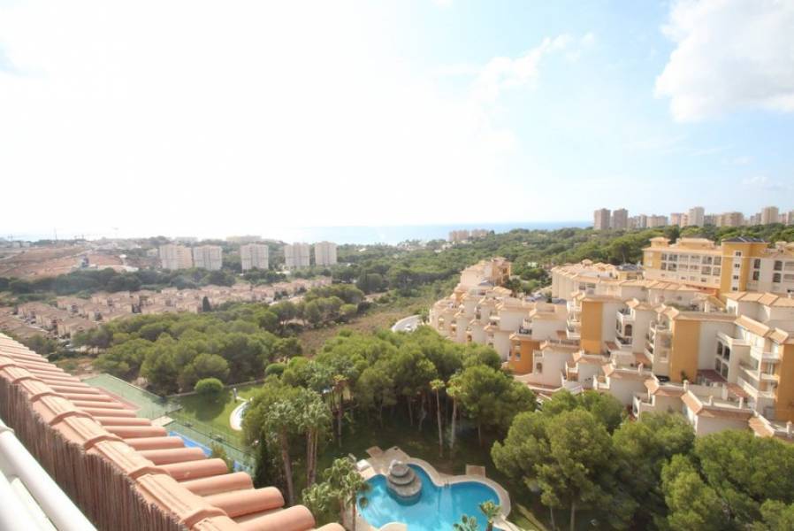 Resale - Apartment - Orihuela Costa - Campoamor