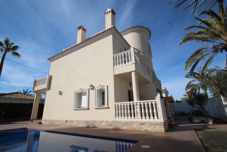 Resale - Villa - Orihuela Costa - Cabo Roig