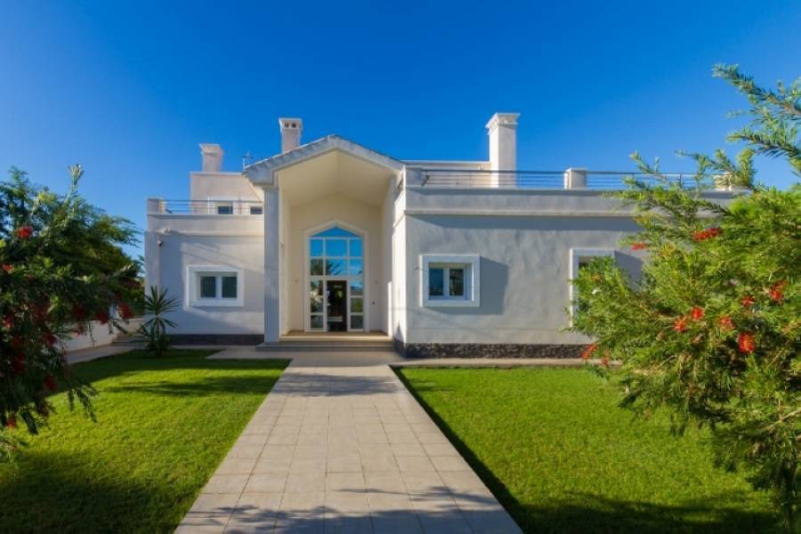 Resale - Villa - Orihuela Costa - Cabo Roig