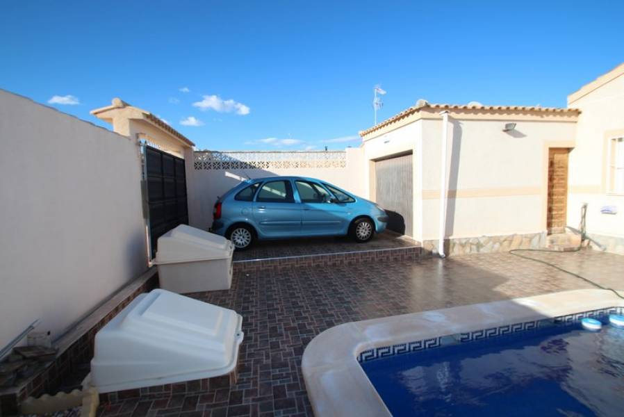 Reventa - Chalet - Orihuela Costa - La Florida