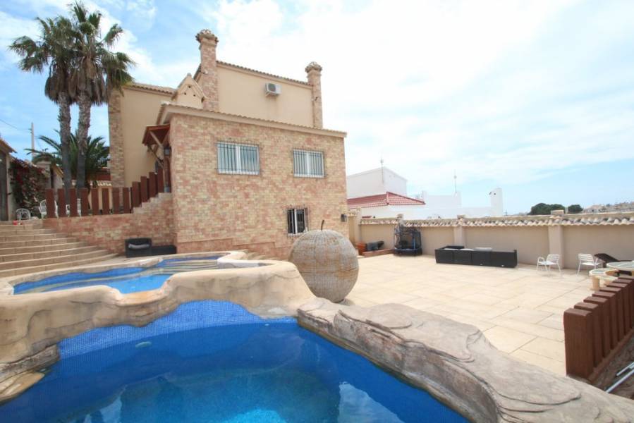 Resale - Villa - San Miguel de Salinas - El galan