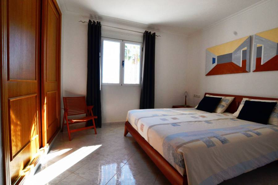 Resale - Villa - San Miguel de Salinas - Orihuela costa