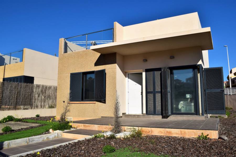 Resale - Villa - Orihuela - La Zenia