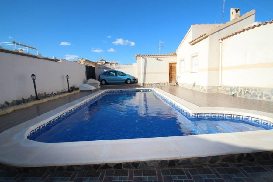 Reventa - Chalet - Orihuela Costa - La Florida