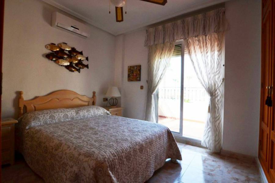 Resale - Chalet - Orihuela Costa - La Regia