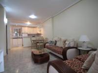 Resale - Apartment - Orihuela Costa - Campoamor