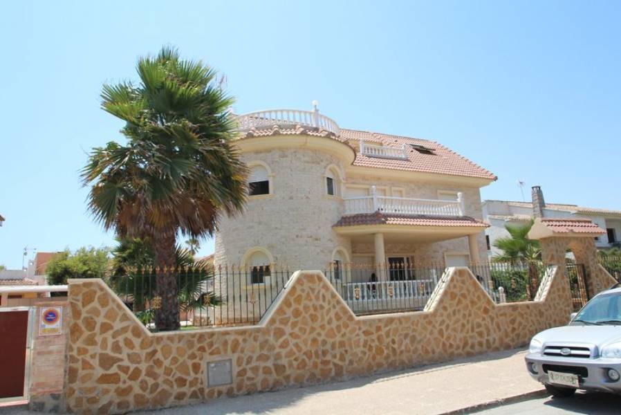 Reventa - Chalet - Orihuela Costa - La Zenia