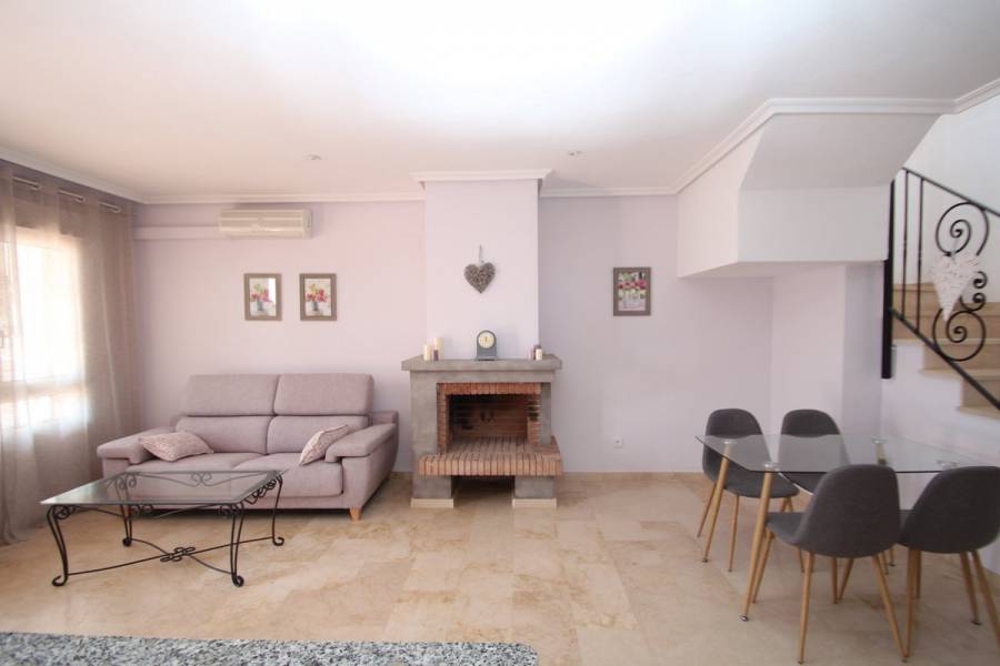 Resale - Townhouse - Orihuela Costa - Villamartin